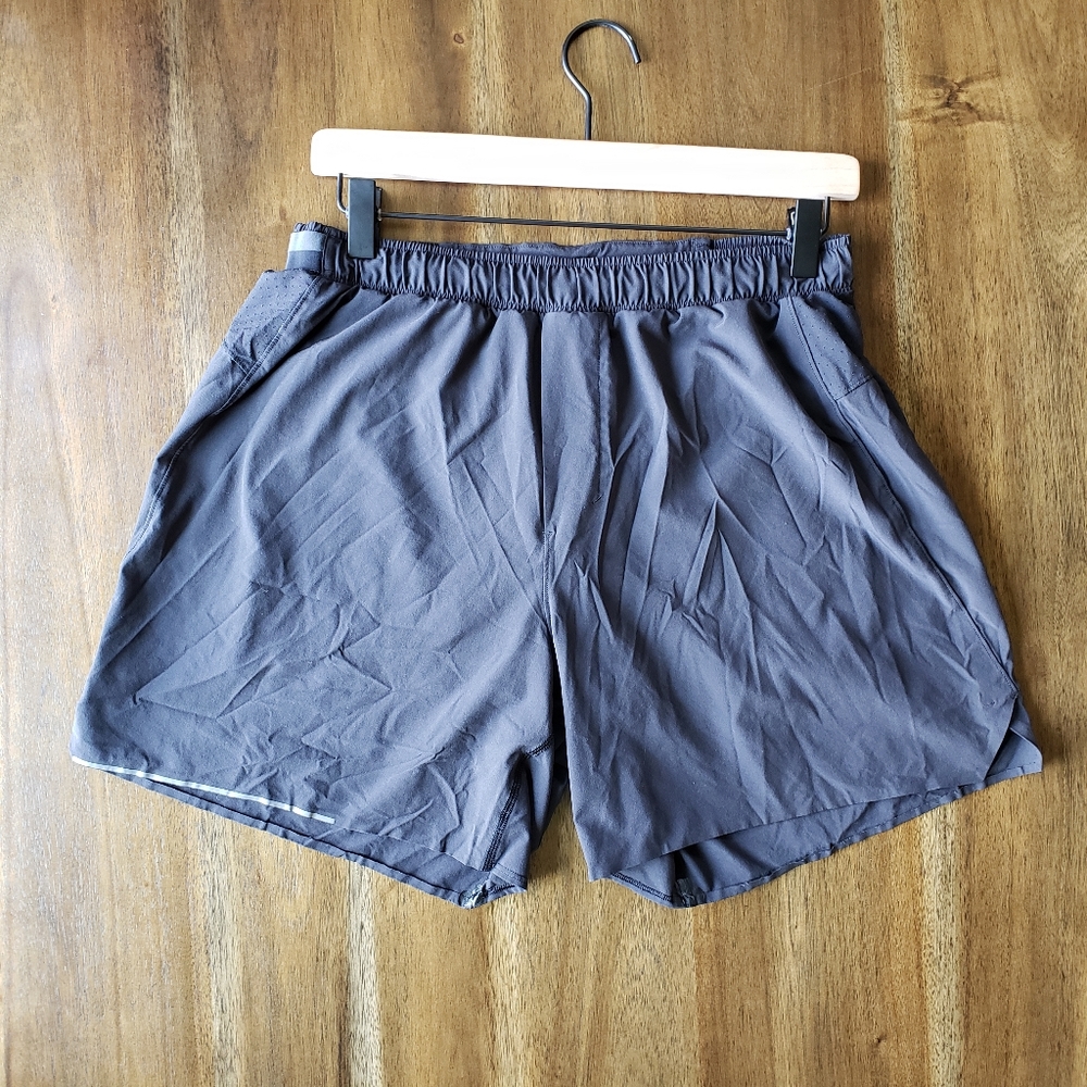 Lululemon Solid Black Fully Lined Shorts - image 1